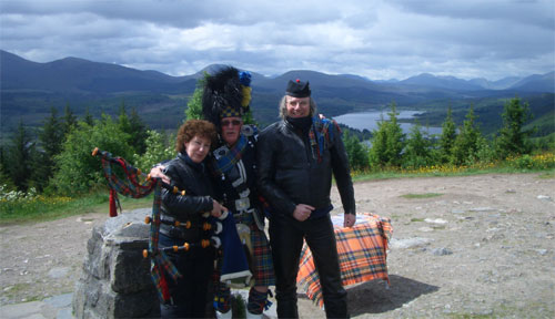 Glengarry Piper Scotland 2013